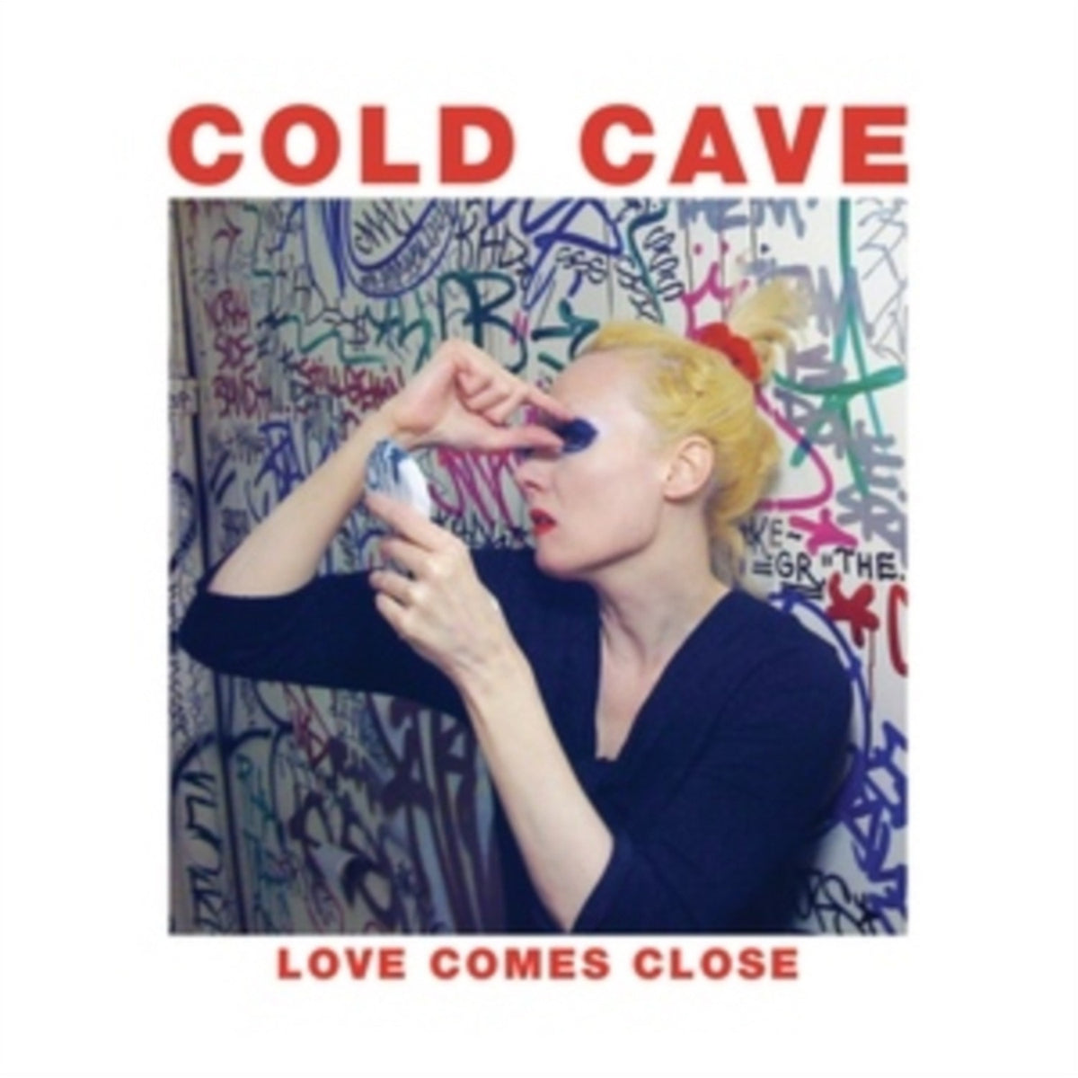 Love Comes Close (Ruby Red Glitter LP Vinyl)