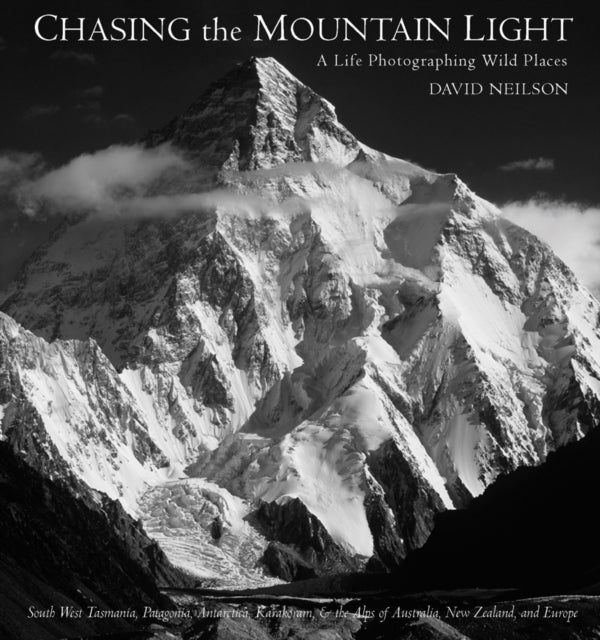 Binding: Hardcover
Description: From his childhood in Melbourne David Neilson (b. 1946) has been motivated by his twin loves of mountaineering and photography.