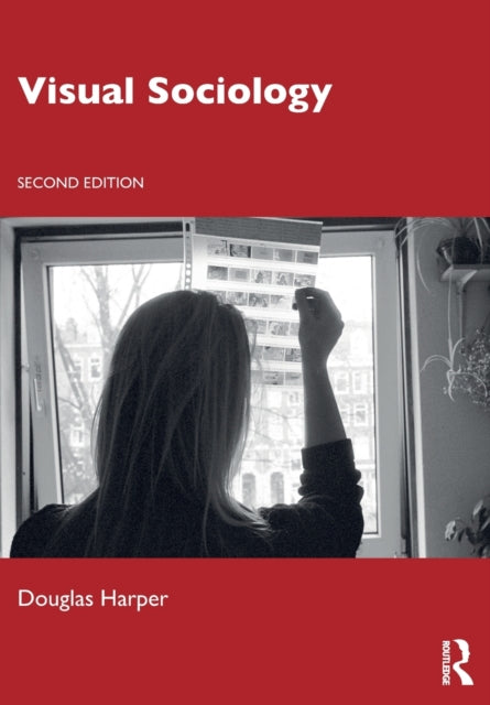 Binding: Paperback
Description: This new version of the authoritative textbook in the field of visual sociology focuses on the key topics of documentary photography visual ethnography collaborative visual research visual empiricism the study of the visual symbol and teaching sociology visually.