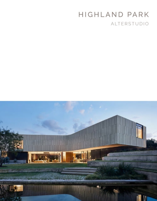 Binding: Hardcover
Description: If you re going to design a big house make it gorgeously grand fantastically executed and in perfect reciprocal balance with the landscape.