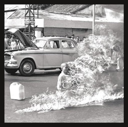This is a 2 CD SKU bundle.
1.This CD is brand new.Format: CDMusic Style: Alternative MetalThis item's title is: Rage Against The Machine (20Th Anniversary)Artist: Rage Against The MachineLabel: LEGACYBarcode: 887654123428Release Date: 11/27/2012
2.This CD is brand new.