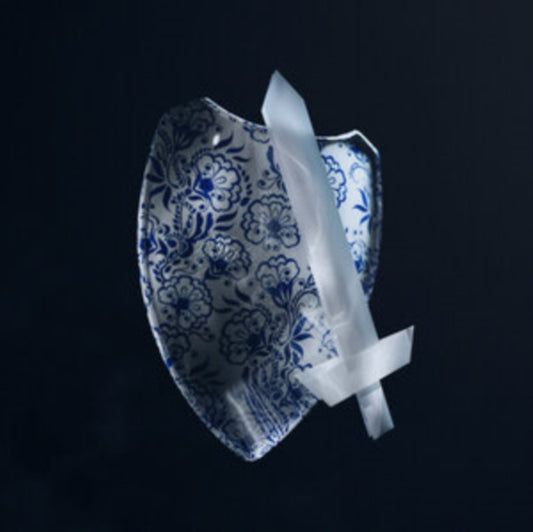 Porcelain Shield. Paper Sword