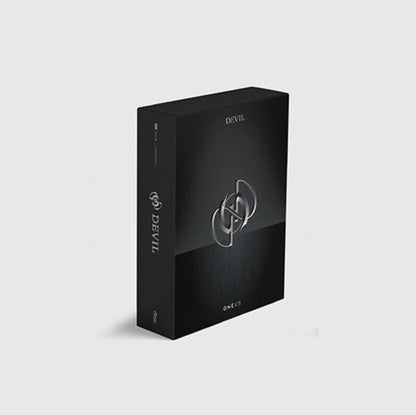 This is a 3 CD SKU bundle.
1.This CD is brand new.Format: CDMusic Style: K-popThis item's title is: Blood Moon (Theatre Ver.)Artist: OneusBarcode: 8804775250101Release Date: 11/10/2021
2.This CD is brand new.