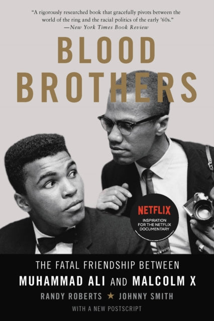 Binding: Paperback
Description: In 1962, boxing writers and fans considered Cassius Clay an obnoxious self - promoter and few believed that he would become the heavyweight champion of the world.