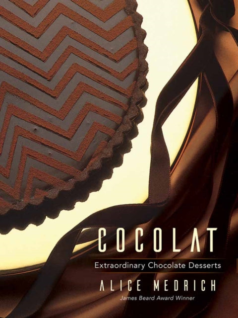 Binding: Hardcover
Description: " Cocolat is to chocolate what Tiffany is to diamonds." Gourmet magazine. One of America's leading chocolatiers shares the secrets behind her decadent European - style desserts in this elegant hardcover volume.