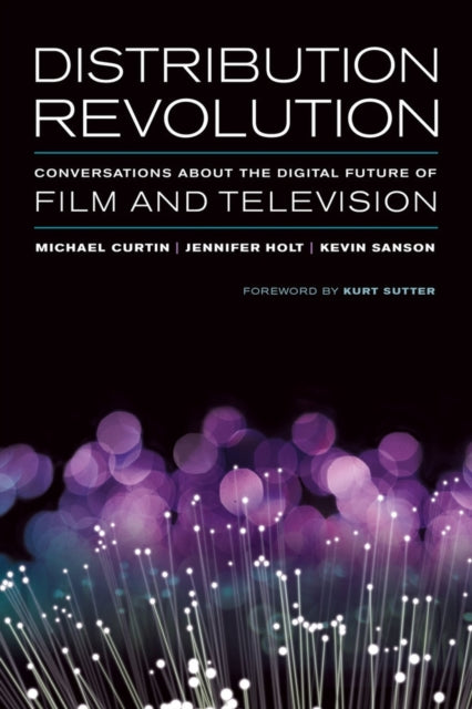 Binding: Paperback
Description: Offers a collection of interviews with leading film and TV professionals concerning the many ways that digital delivery systems are transforming the entertainment business.