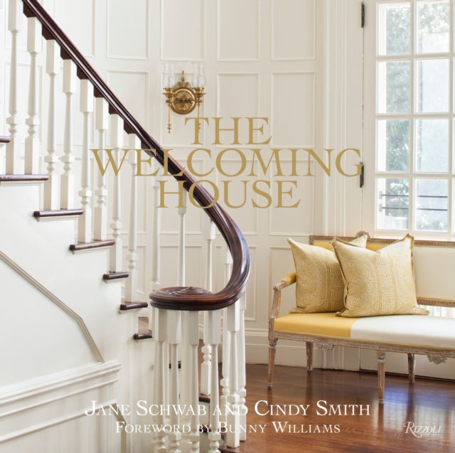 Binding: Hardcover
Description: The owners of the acclaimed stores and decorating firm Circa Interiors present eight stylish beautiful homes blending comfort beauty and function with classic Southern hospitality.