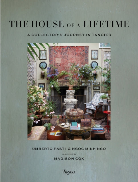 Binding: Hardcover
Description: A photographic tour of an exceptional villa in Tangier with a special focus of its museum - worthy collections of Morrocan artworks and objects.