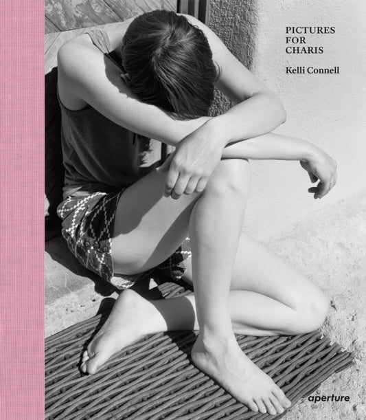 Binding: Hardcover
Description: Pictures for Charis offers a groundbreaking new work by artist Kelli Connell synthesizing text and image while raising vital questions about photography gender and portraiture in the twenty - first century.
