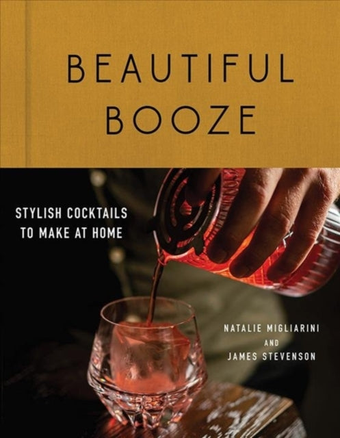 Binding: Hardcover
Description: Shaken stirred clarified layered floral and more these gorgeous cocktails taste as good as they look.