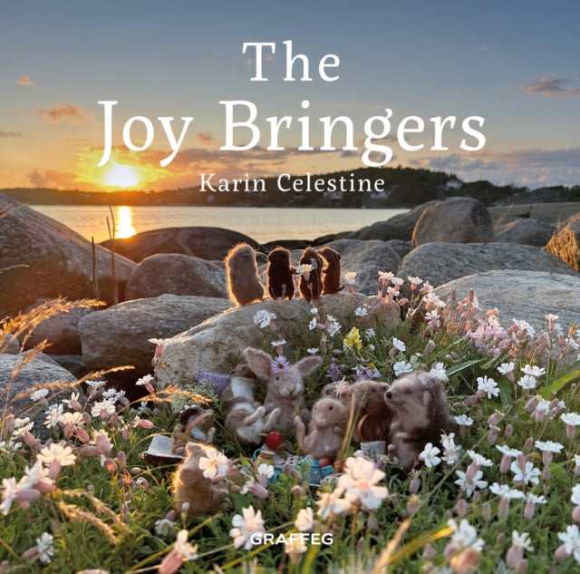Binding: Hardcover
Description: The foxes and their tricksy friends collect up all the sparks of joy and inspiration that flow out into the world as we dance picnic swim play and tell stories in the warm summer days. They take the sparks and hide them around the world for others to find.