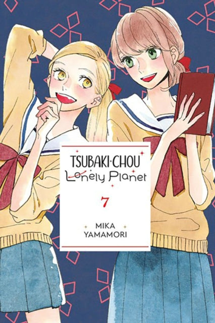 Binding: Paperback
Description: After Fumi gets dragged into the cultural festival's beauty pageant she finds a silver lining in the handsome upperclassman Eito Kuratsuki a guy who despite his popularity has his fair share of love troubles.