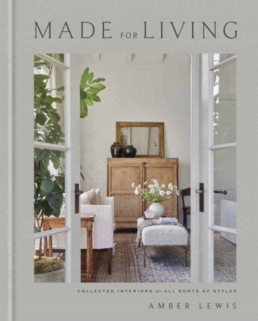 Binding: Hardcover
Description: National Bestseller The trendsetting designer known for her effortless style shares the secrets of the art of layering with more than 250 gorgeous photographs of her signature interiors. Livability is my true north. The materials I use time and again all change with age and wear.