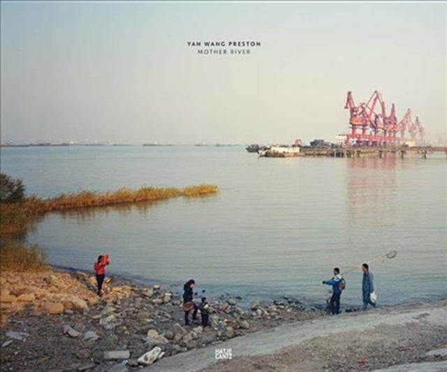 Binding: Hardcover
Description: The Yangtze River photographed with a large format camera: A work of a genius and an eye - opening experience.