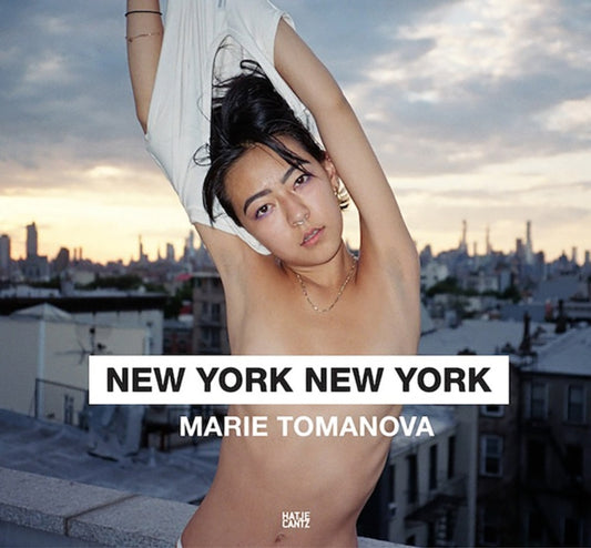 Binding: Hardcover
Description: " Her latest book New York New York focuses on youth in America's cultural epicenter documenting the wild nights and carefree days of the city's young people in Tomanova's vivid spontaneous style.